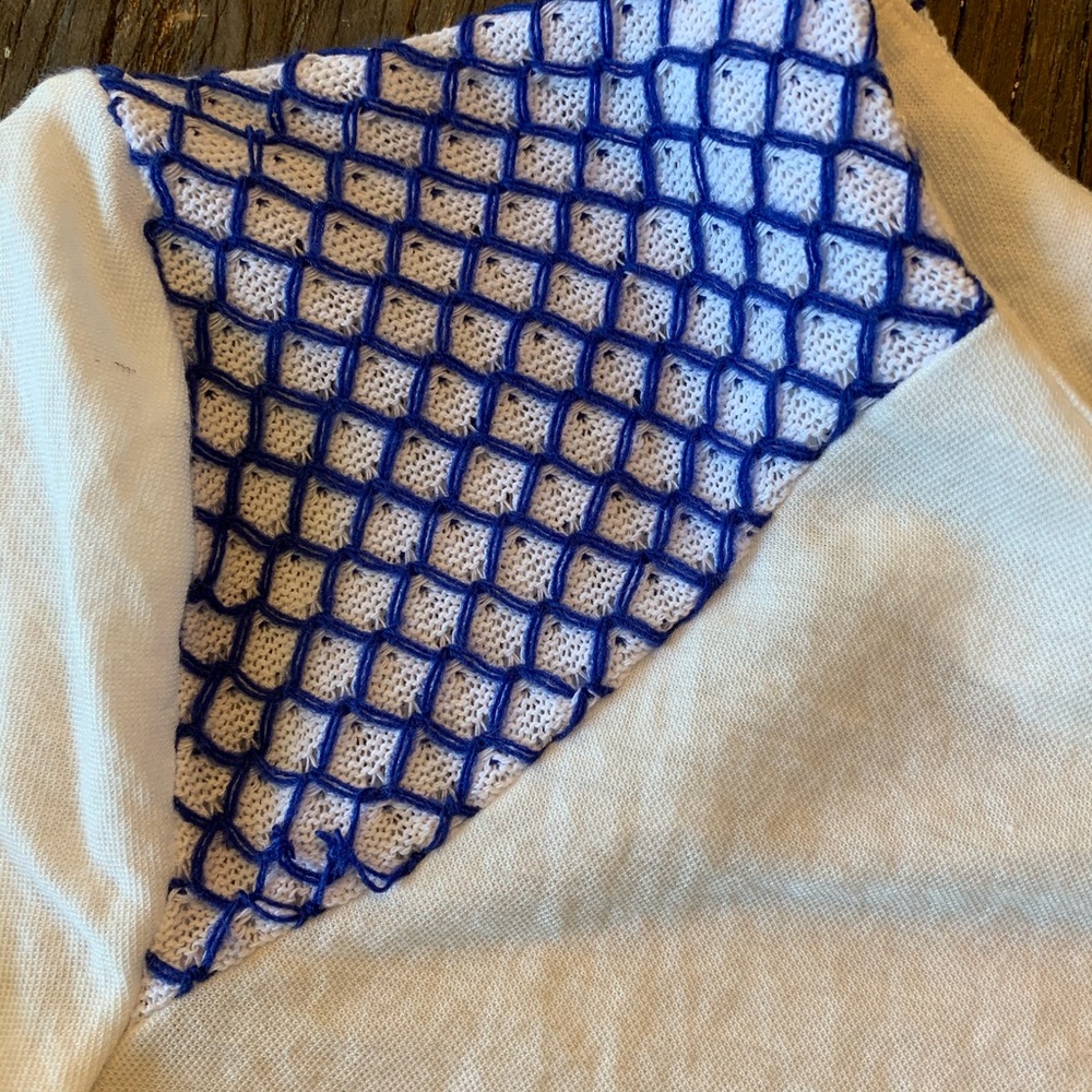 Zara blue accent tshirt - Picture 3 of 4